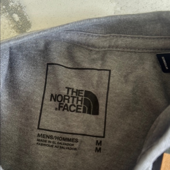 The North Face Gray Short Sleeve Tee with Classic Crew Neck - Picture 4 of 6